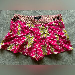 Suno Silk Flutter Shorts